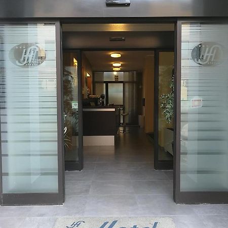 Albergo Salerno Milan Luaran gambar